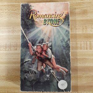 Romancing The Stone 84 VHS Michael Douglas Kathleen Turner Zemeckis Dean Cundey
